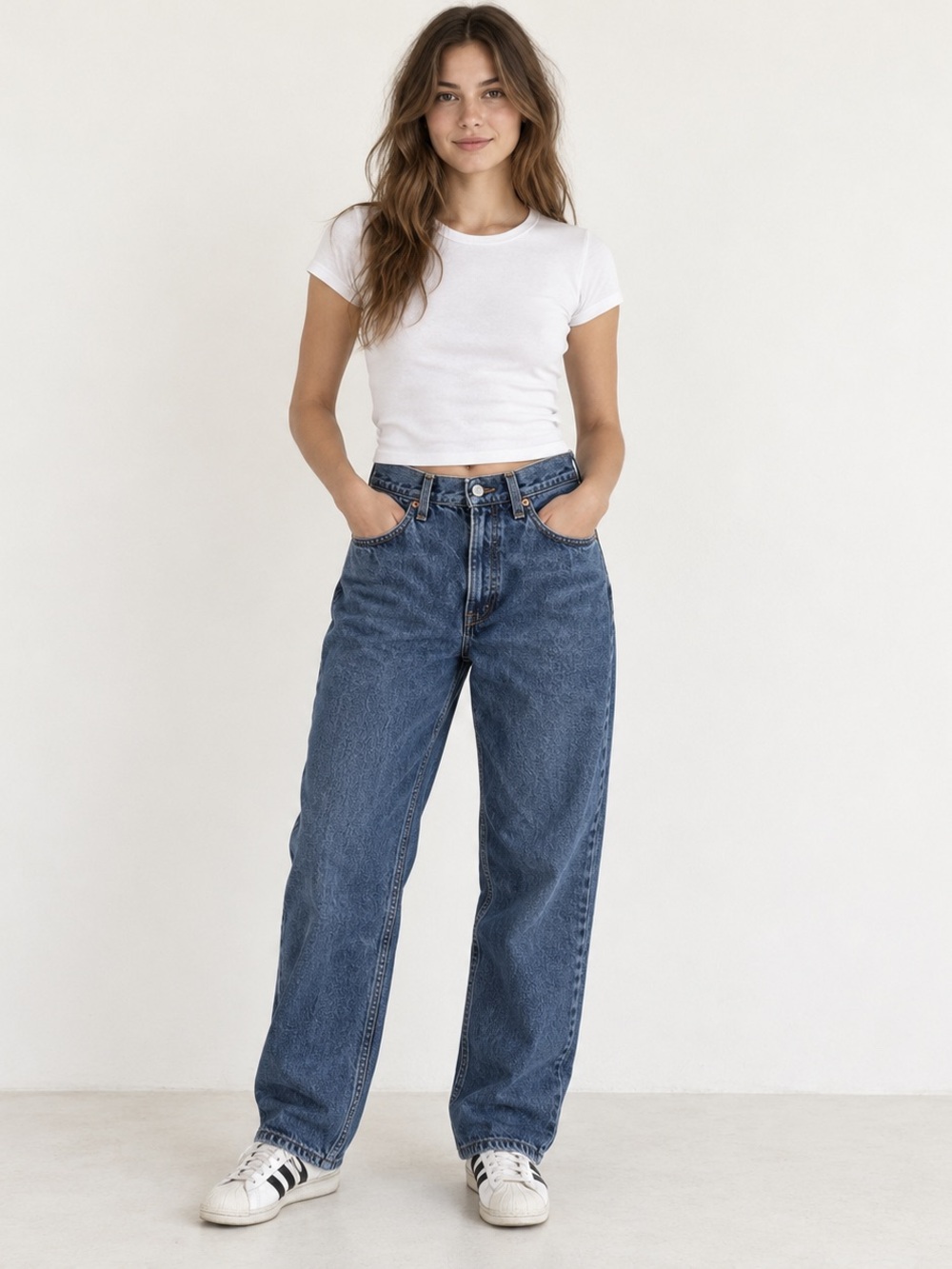 Vintage Levi’s 560 Women’s 10 M Loose Fit Straight Leg Jeans Y2K